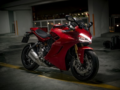 Hero Karizma XMR